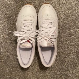 Reebok Classic Leather Legacy - size 8